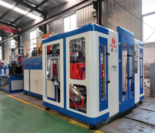 20、全自動(dòng)80機(jī)吹塑機(jī)1.jpg